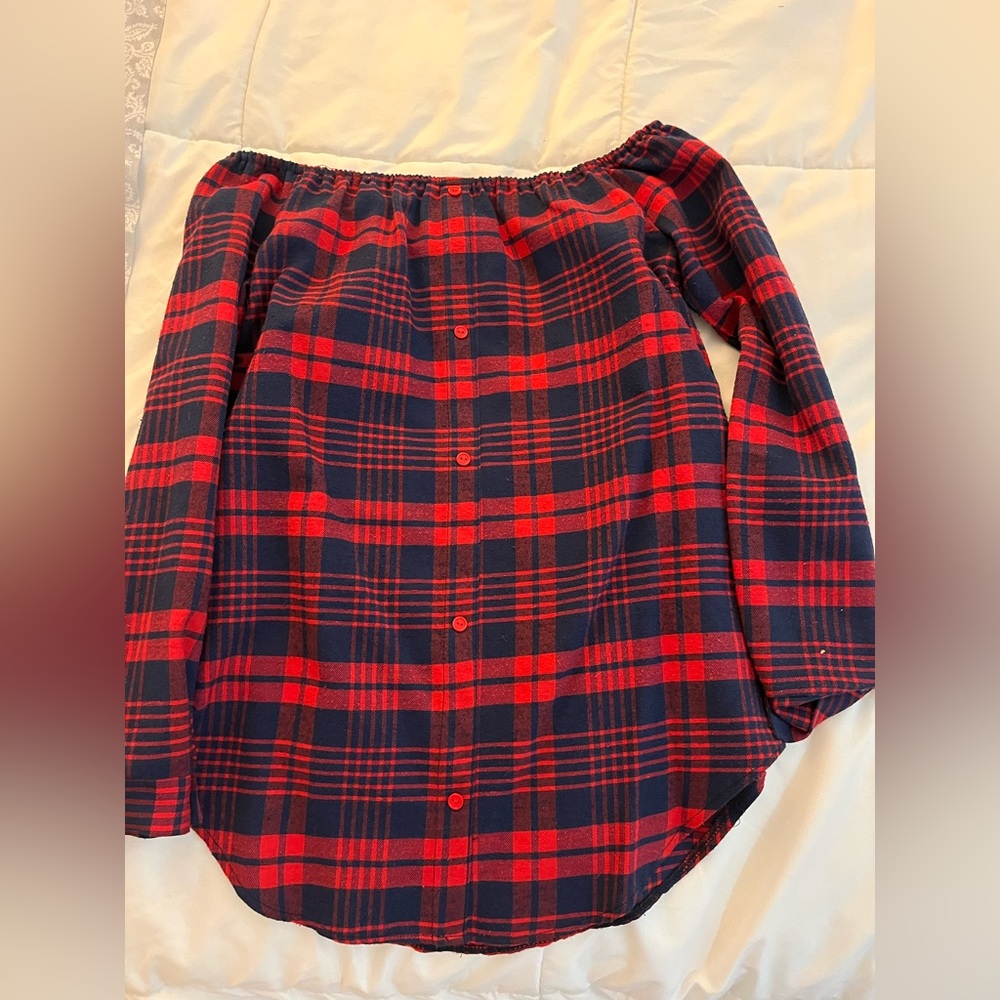 Off the shoulder flannel shirt
